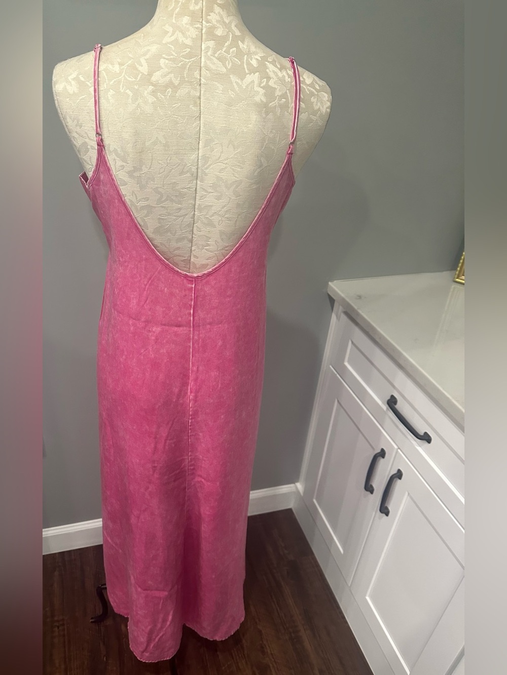 Zenana Tencel Mineral Washed Maxi Dress in Hot Pink. - Picture 5 of 8